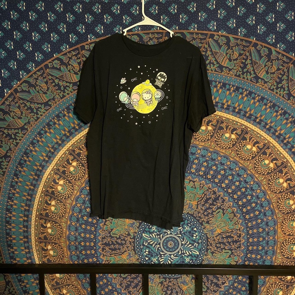 saniro tee size xxl